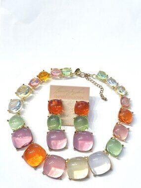 KJL Gripoix Resin Cabochon Gold Plated Collar Necklace & Earrings KENNETH © LANE